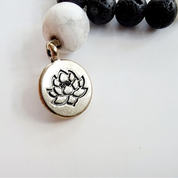 Long Purple White Mediation Yoga Bead Stone Amethyst Color Jewelry Necklace - Picture 2 of 4